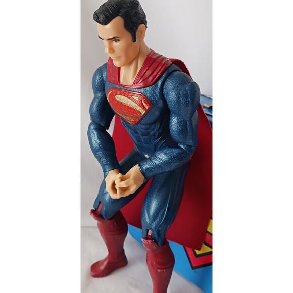 Superman Action Doll and Vintage Superman Logo Tin Lunch Box - Picture 7 of 16